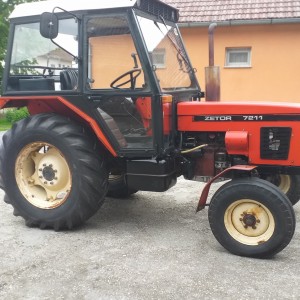 traktor zetor 7211  91 godina