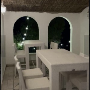 Ugostiteljski objekt prvi red do mora