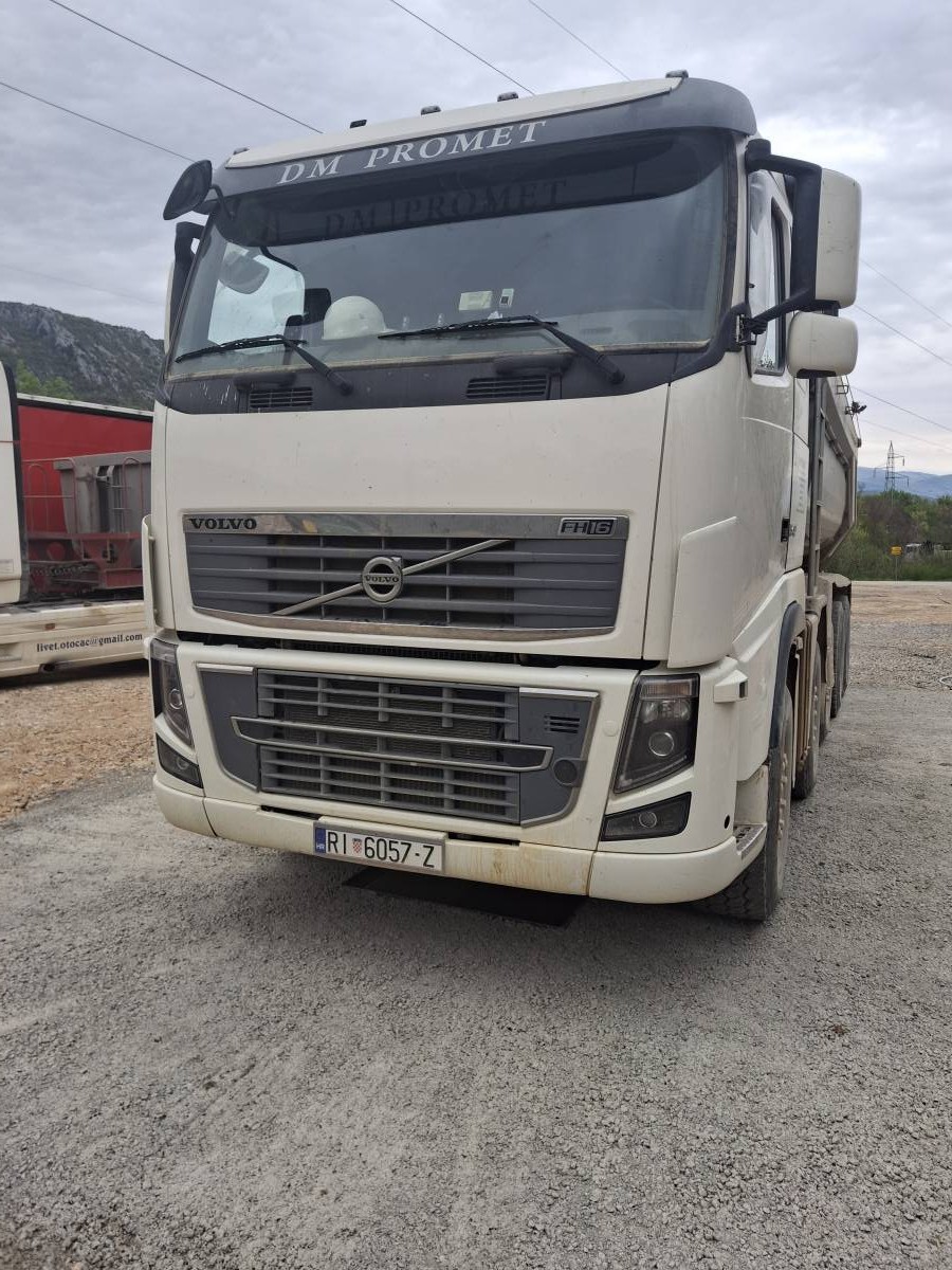 Volvo FH16
