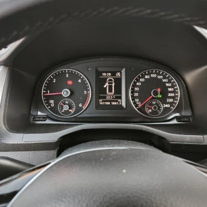 VW Caddy 2,0 TDI DSG PRILAGOĐEN ZA INVALIDE