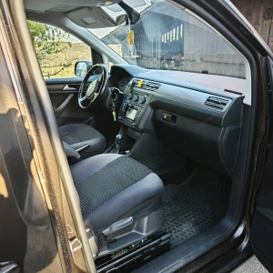 VW Caddy 2,0 TDI DSG PRILAGOĐEN ZA INVALIDE