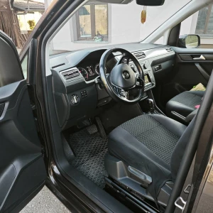 VW Caddy 2,0 TDI DSG PRILAGOĐEN ZA INVALIDE