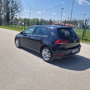 VW GOLF 7 2.0 TDI///110 KW 4 MOTION 4X4 2018, LED, NAVI, XENON, ALU