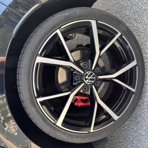 VW Golf 8 GTD - iQ Matrix - Alu 19 - ACC - Kamera - Nove gume