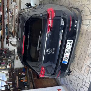 VW Golf 8 GTD - iQ Matrix - Alu 19 - ACC - Kamera - Nove gume