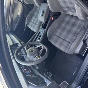 VW Golf 8 GTD - iQ Matrix - Alu 19 - ACC - Kamera - Nove gume