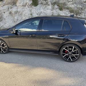 VW Golf 8 GTD - iQ Matrix - Alu 19 - ACC - Kamera - Nove gume