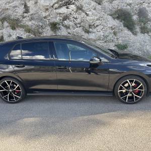 VW Golf 8 GTD - iQ Matrix - Alu 19 - ACC - Kamera - Nove gume