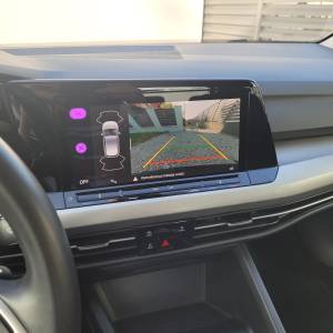 VW Golf 8 Life 1,0 eTSI DSG automatik,ALU,ACC,LANE,LED,hybrid,kamera..