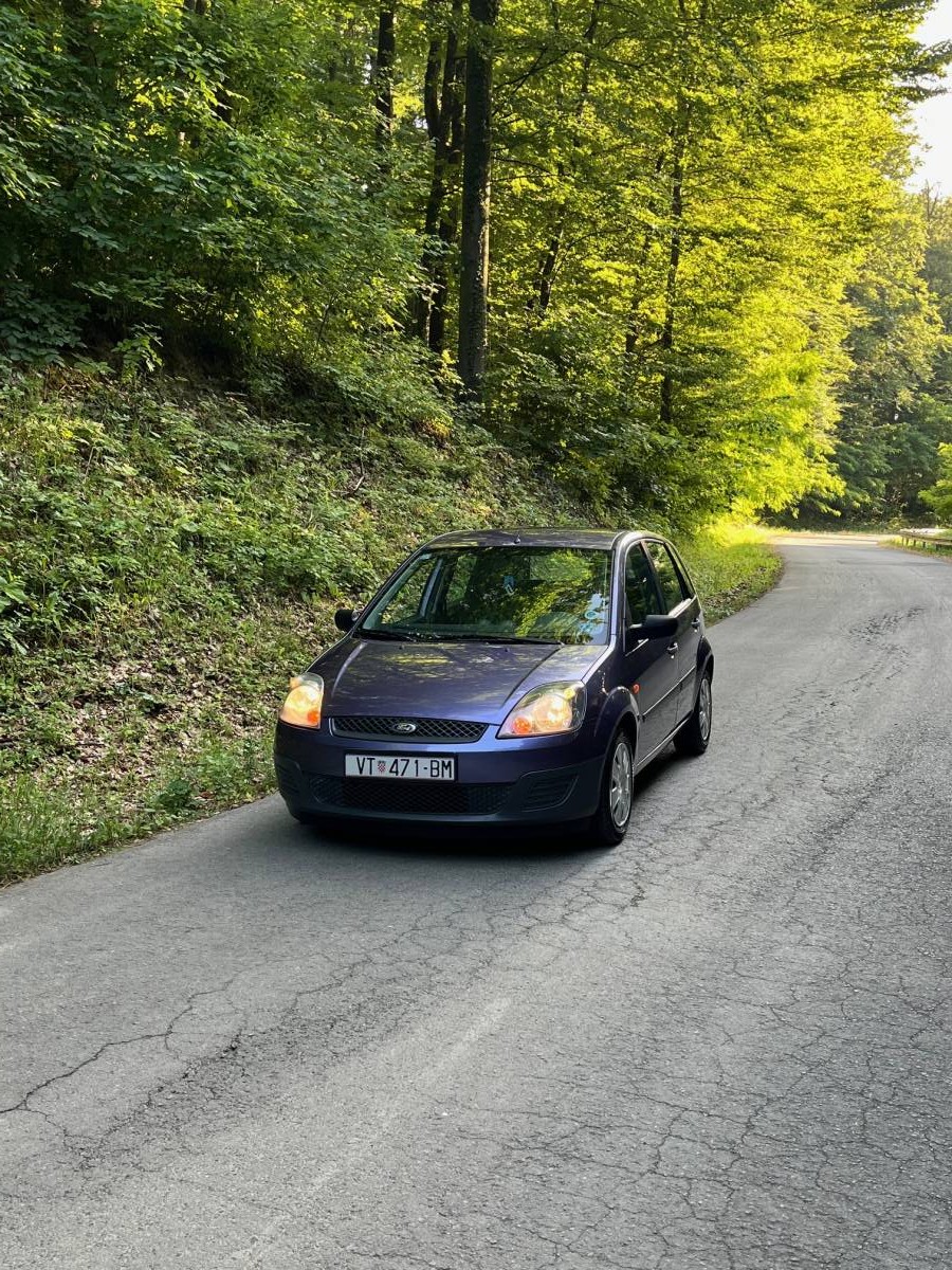 Ford Fiesta 1.2 ***PRVI VLASNIK***