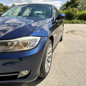 BMW 318i,EDITION oprema,samo 130tkm