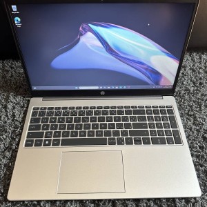 Hp 250 G10/nije fixno
