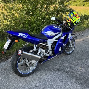 R6