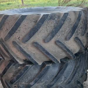 710/70r42 i 600/70r28