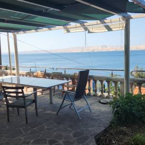 Apartmani Karlobag