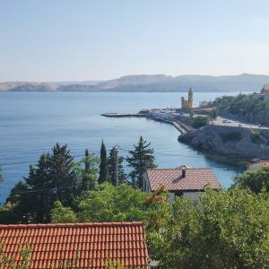 Apartmani Karlobag
