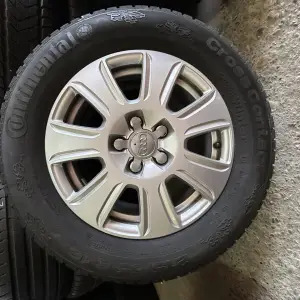 AUDI SET 5X112 16" GUME CONTINENTAL 215/65R16 / 4 KOMADA