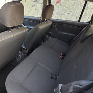 Dacia Sandero Stepway 1.6-tvornički plin..Reg 1 godinu..Klima..Alu