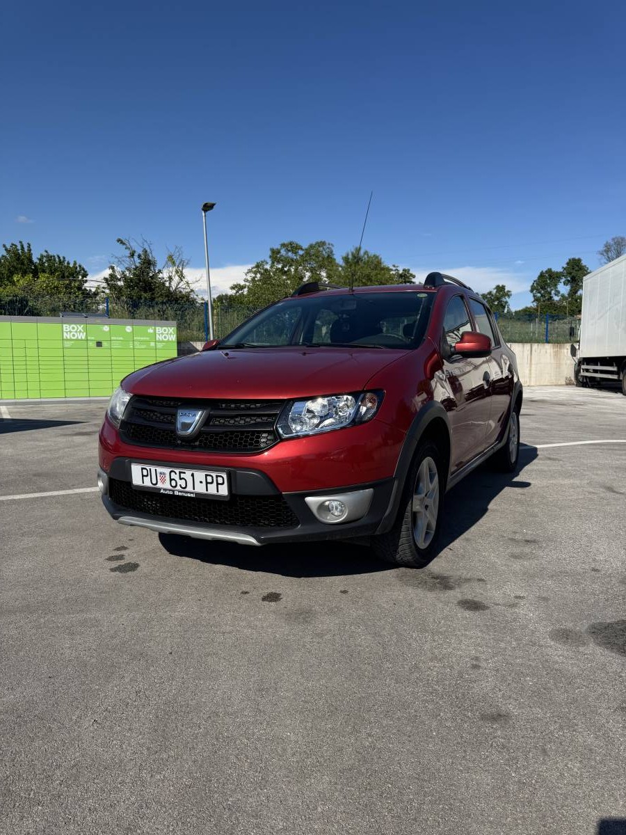 Dacia Sandero Stepway II plin, NOVI MOTOR