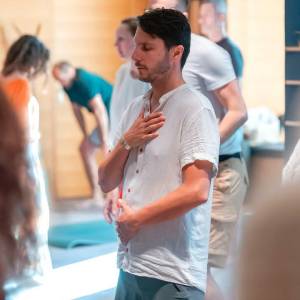 Emocionalna podrška, trening i terapija
