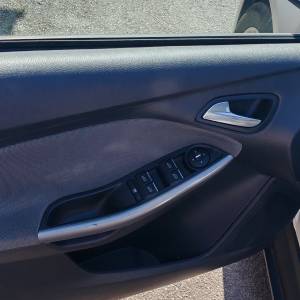 Ford Focus karavan 1.6 tdci 2011 godiste