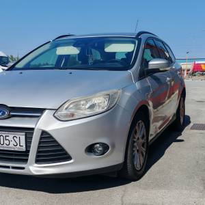 Ford Focus karavan 1.6 tdci 2011 godiste