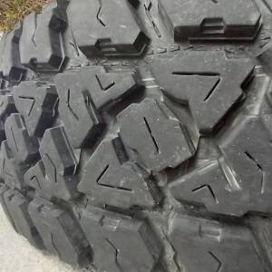 Gume za terenac 245/75/16