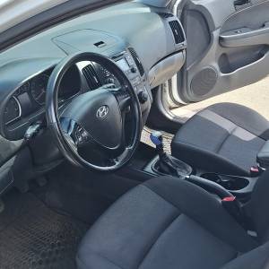 Hyundai i30, 2008. godište, 1.6 Diesel, 4 zimske, 4 ljetne gume, thule