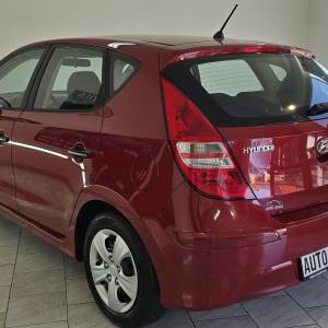 HYUNDAI I30 MAKSIMALNO SAČUVAN,PRVI VLASNIK