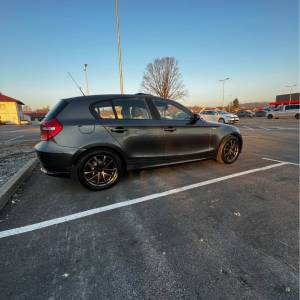 Na prodaju Bmw e87 118d