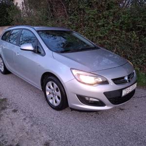 Opel Astra J 1.7cdti 93kw