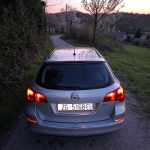 Opel Astra J 1.7cdti 93kw