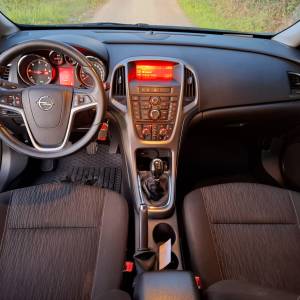 Opel Astra J 1.7cdti 93kw