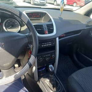 Peugeot 207 1.4 hdi, 2011 god, reg 10/25