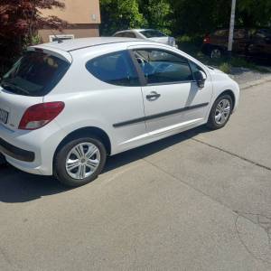 Peugeot 207 1.4 hdi, 2011 god, reg 10/25