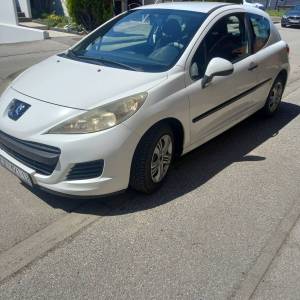 Peugeot 207 1.4 hdi, 2011 god, reg 10/25