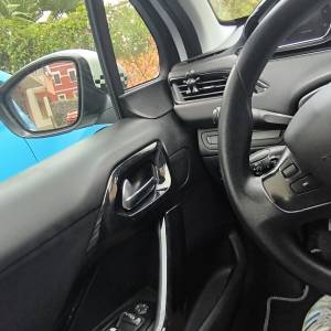 Peugeot 208 1.4hdi *REG.GODINU DANA*