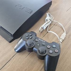 Play Station 3 / 2 kontrolera / 18 igara
