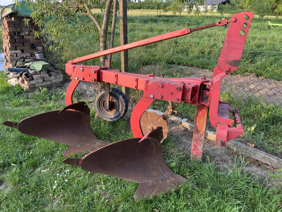 Plug vogel noot  12-18coli