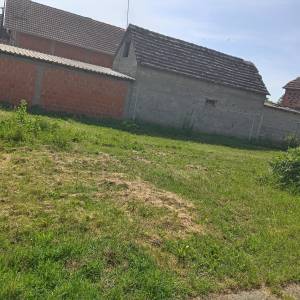 Prodaja kuče u zbjegu
