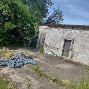Prodaja kuče u zbjegu