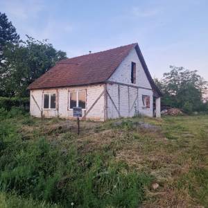 Prodajem kucu
