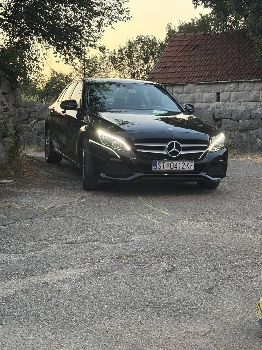 Prodajem MB 220 cdi automatik