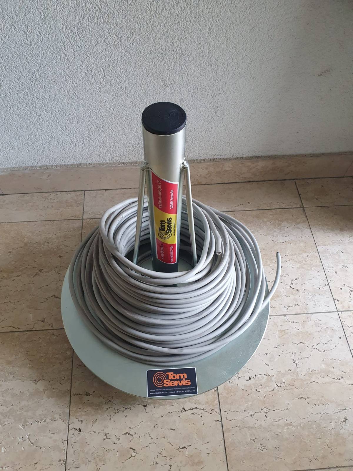 Razmatalica kablova "TWISTER"- 2u1