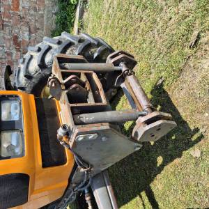 Renault Ares 610rz