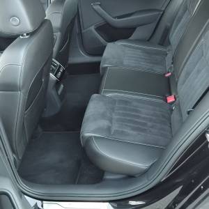 Škoda Superb Combi 2,0 TDI model 2021g.DSG, matrix, keyless, virtualni