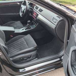 Škoda Superb Combi 2,0 TDI model 2021g.DSG, matrix, keyless, virtualni