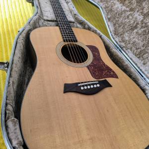 Taylor 110e gitara