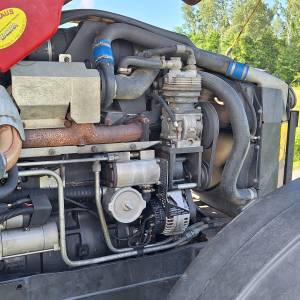 Traktor Valtra A92