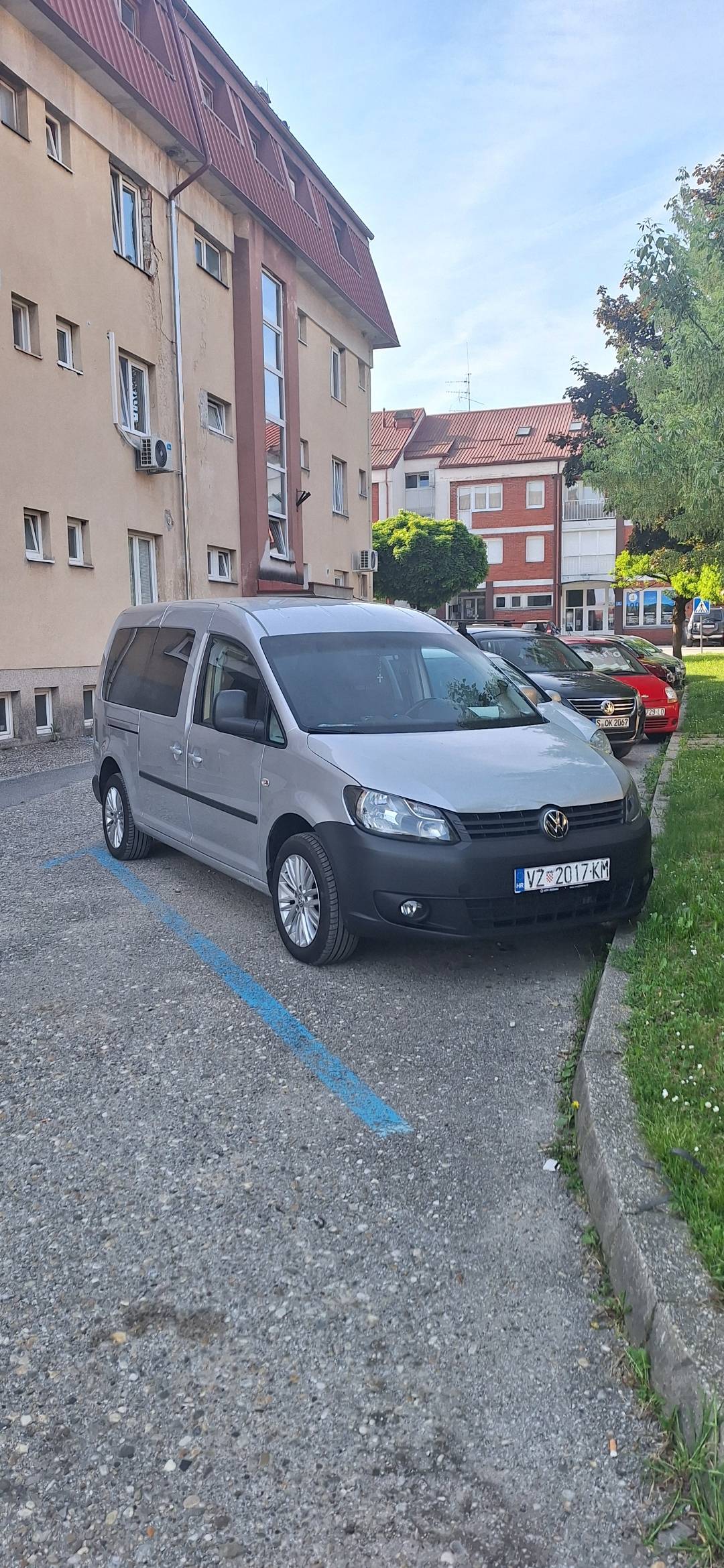 VW CADDY MAXI N1 1.6 TDI